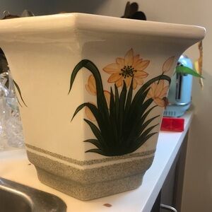 Ceramic Floral Planter Pot in Cream with Orange Flowers